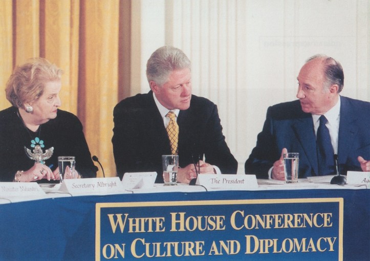Secretary of State Madeleine Albright and President Bill Clinton with His Highness the Aga Khan at the first White House conference on culture and diplomacy which was convened by President and Mrs. Clinton on November 28th, 2000. The Aga Khan was among the distinguished panelists invited to advise the president, and secretary of state on the role of culture in foreign policy. Photo: Official White House Photo.