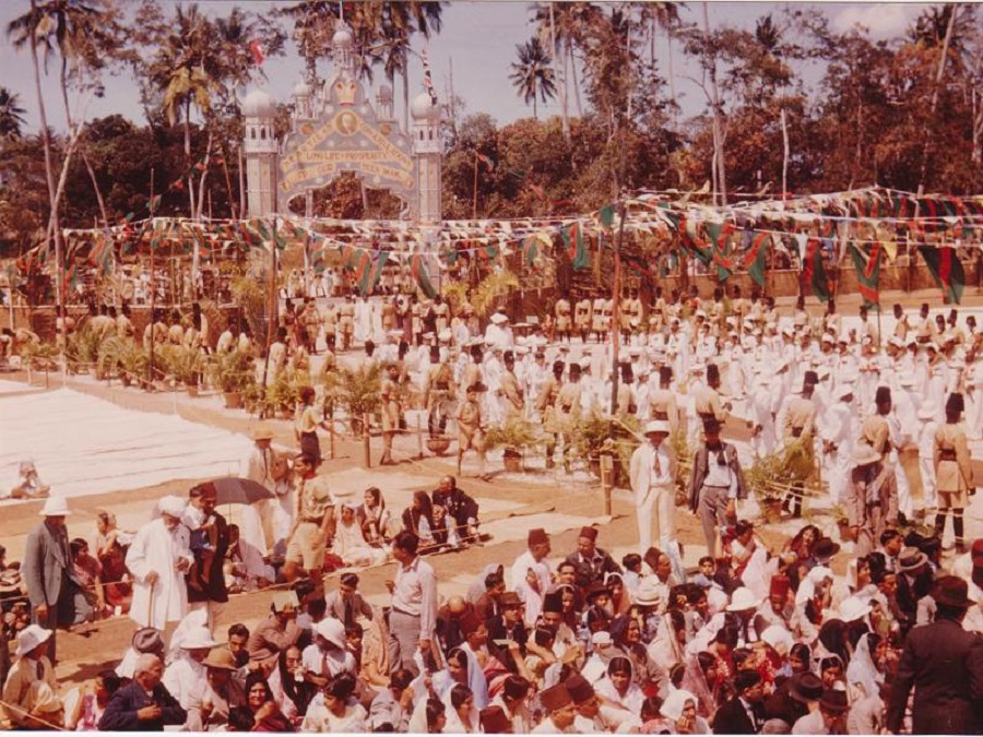 Fezzed Tanganyika Police Keep Order and Guard a fabulous Diamond treasure at the Jubilee celebration of His Highness the Aga Khan in Dar-es-Salaam on August 10, 1946. National Geographic Magazine, March 1947.