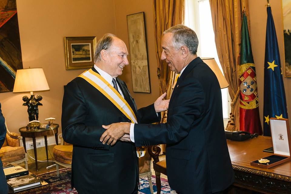 On July 20, 2017, Portugal’s President Marcelo Rebelo de Sousa presented His Highness the Aga Khan with the Gra-cruz da ordem de Liberdade in recognition of his service to uplifting lives around the world.
