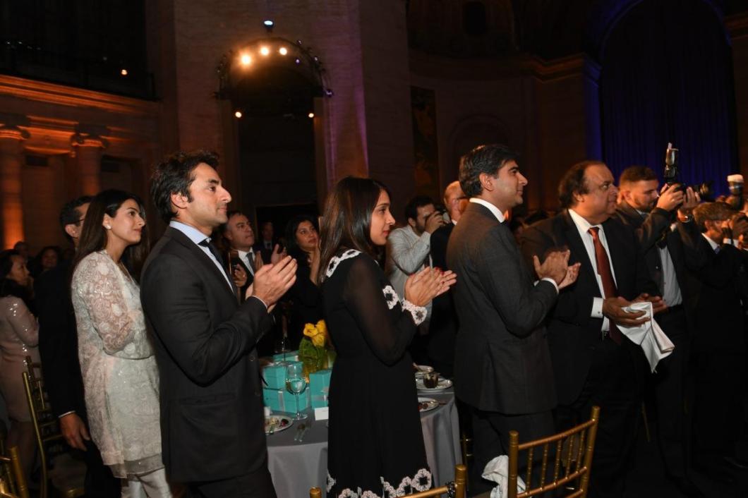 171102_crowdshot_agakhan_0_Asia Society Photo