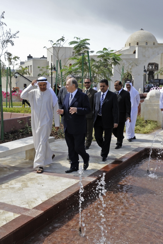 908_Ismaili Centre Dubai Park Aga Khan