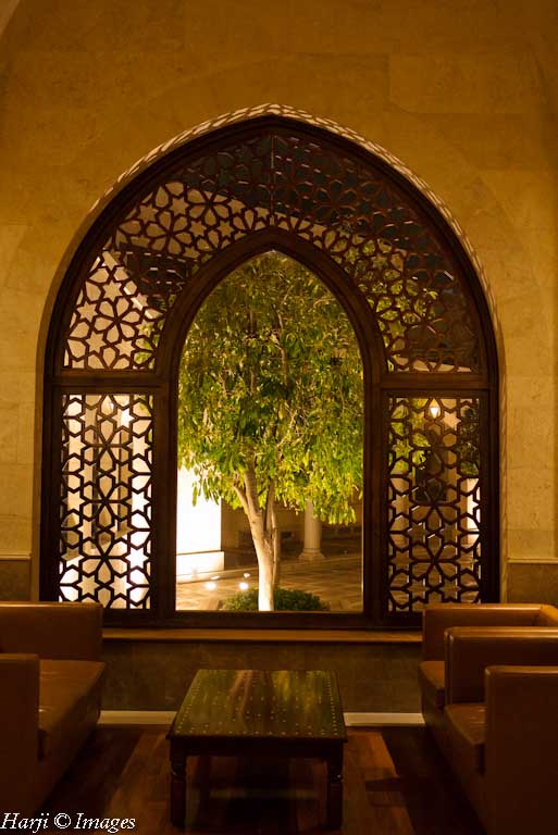 P1010564_Dubai Ismaili Centre Muslim Harji