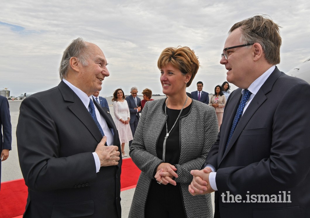 20180501zr1_edt1press_0346_Aga Khan welcomes by Canadian government leaders