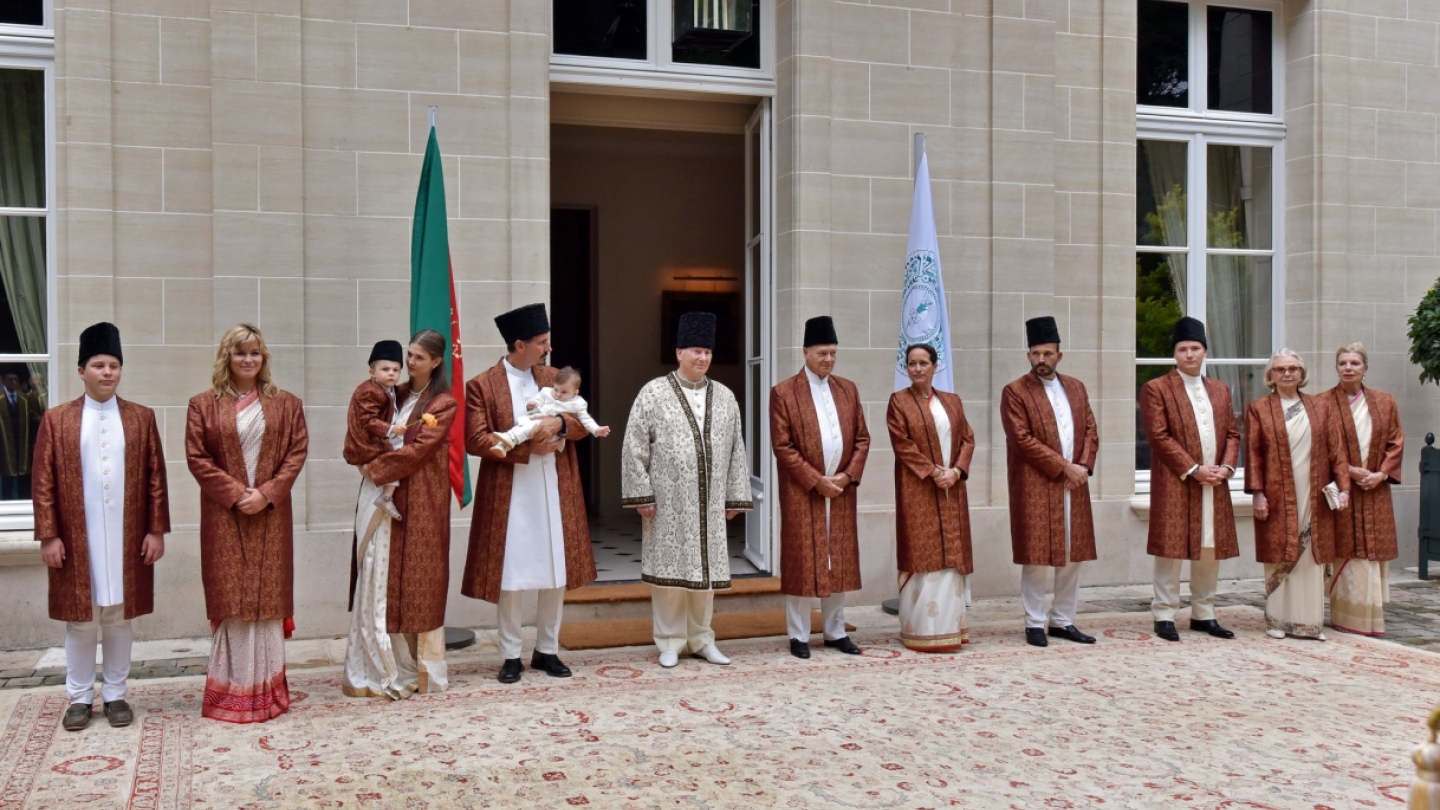 Aga Khan Diamond Jubilee Homage