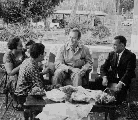 Prince Amyn with family of Sultan Jessa in Arusha, Tanzania