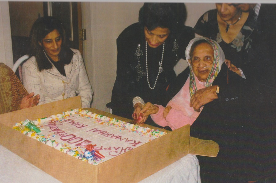 A brief note on Kamarbai Ramji’s 100th birthday celebration, and 5 rare