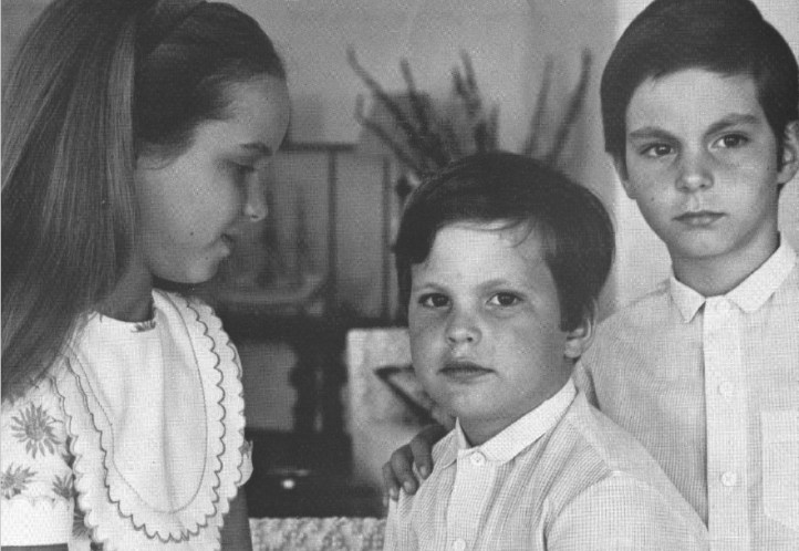 Princess Zahra, Prince Rahim and Prince Hussain, Barakah Simerg, Bahadur Hirji Ilm photo