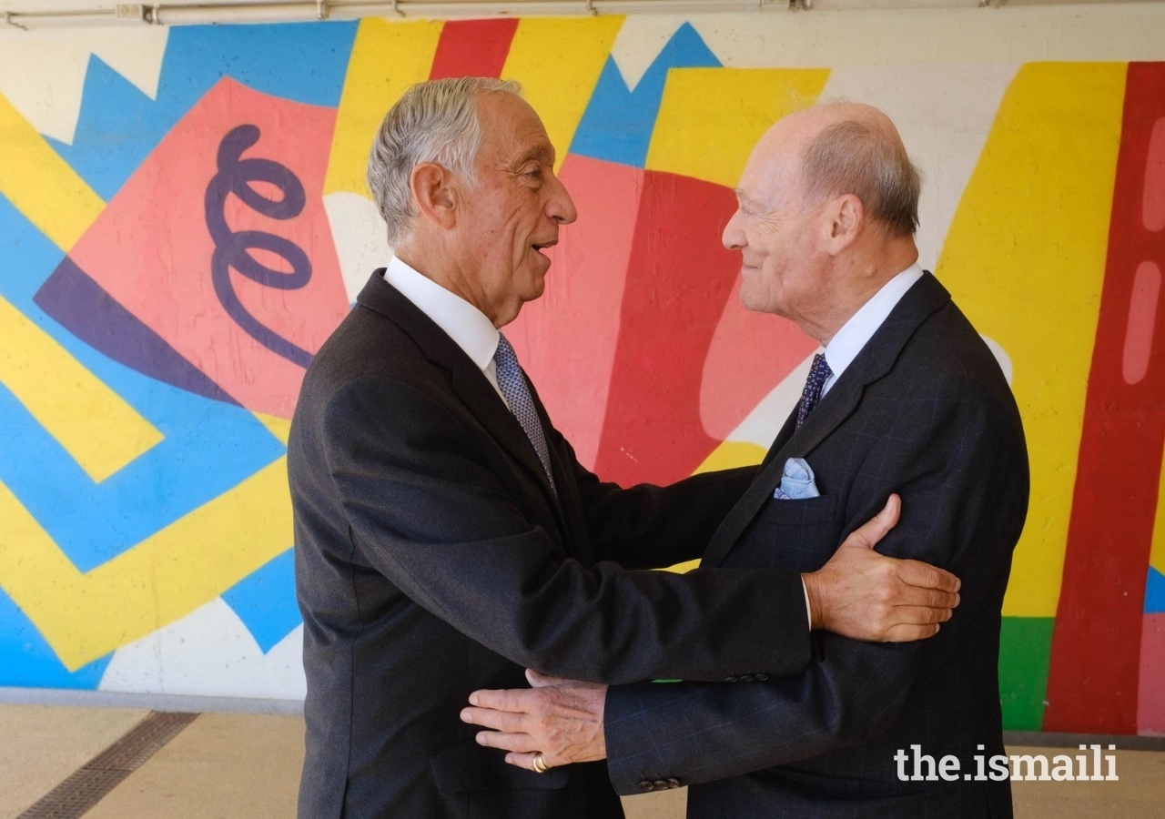 Prince Amyn Aga Khan welcomes President Marcelo Rebelo de Sousa to the NOVA School of Business and Economics campus in Carcavelos for the inauguration of Westmont Hospitality Hall. PHOTO: AKDN / LUÍS CATARINO