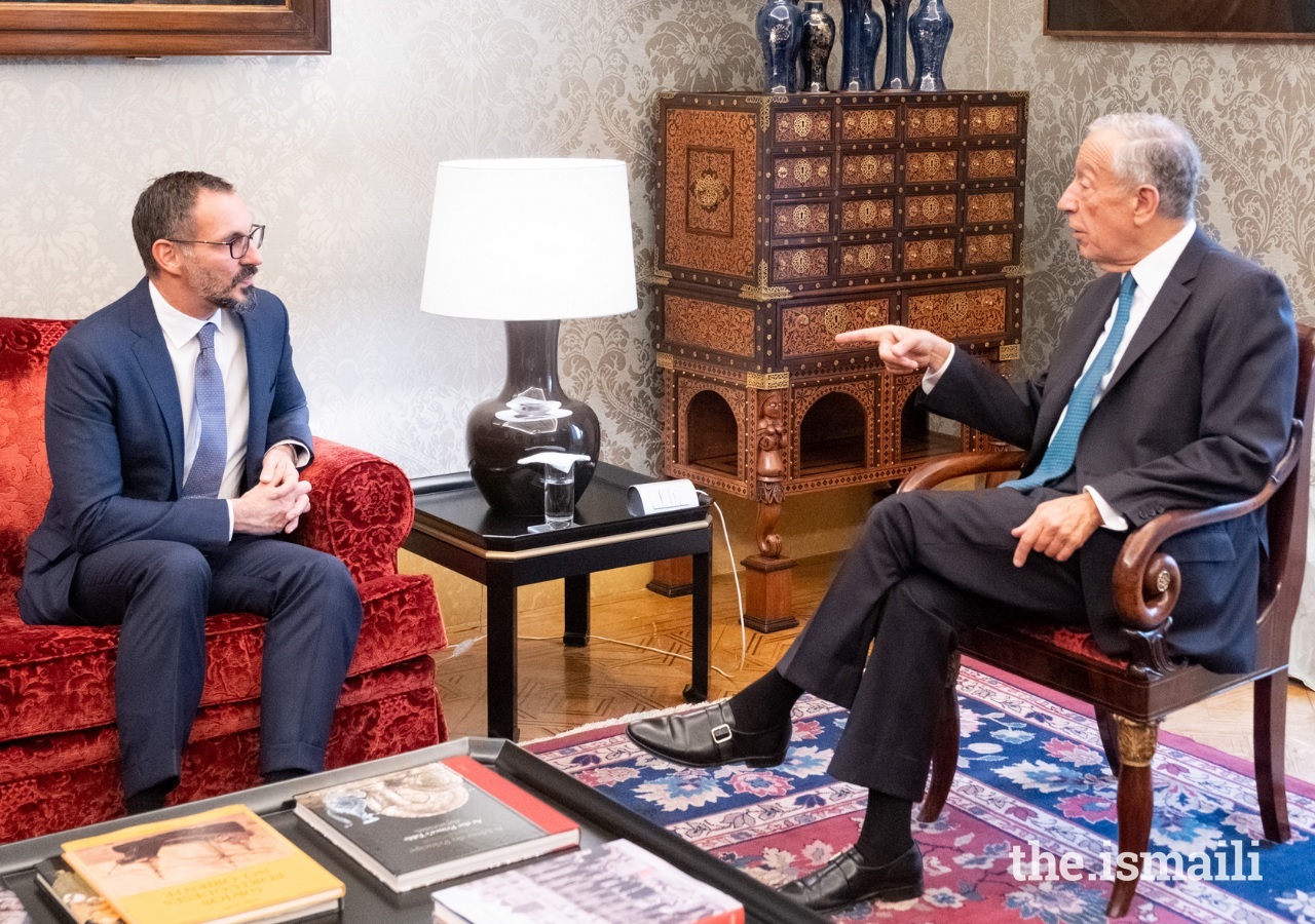 Prince Rahim in conversation with President Marcelo Rebelo de Sousa in Lisbon. PHOTO: AKDN / RUI OCHOA