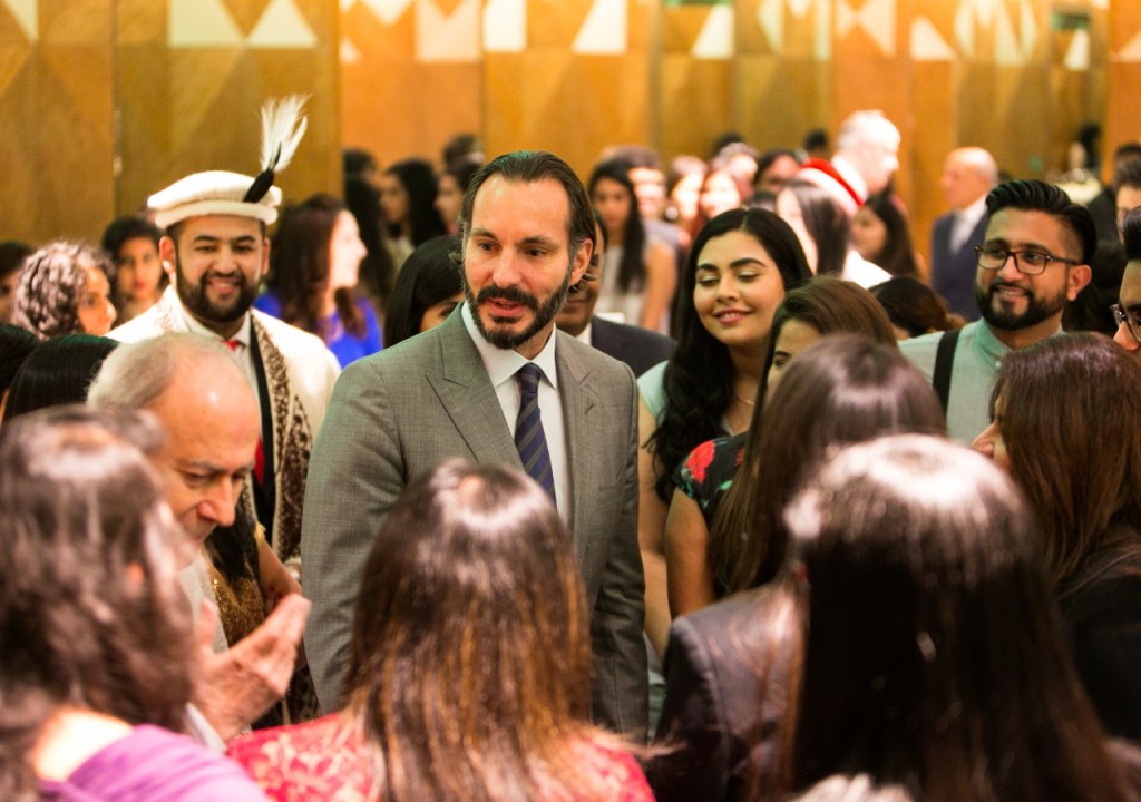 Institute of Ismaili Studies 40th anniversary barakah.com tribute to prince rahim aga khan