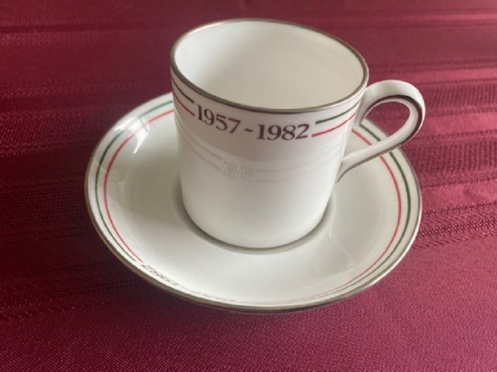 His Highness the Aga Khan Silver Jubilee Service Set presented at Guildhall City of London July 1983