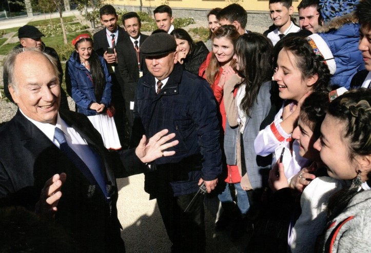 Mawlana Hazar Imam, His Highness the Aga Khan, greets the students of the University of Central Asia's founding undergraduate class in Naryn,