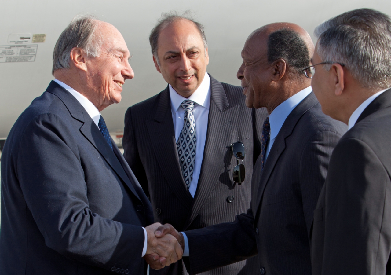 Illinois Secretary of State, Jesse White, welcomes Mawlana Hazar Imam, His Highness the Aga Khan, to Chicago, Barakah