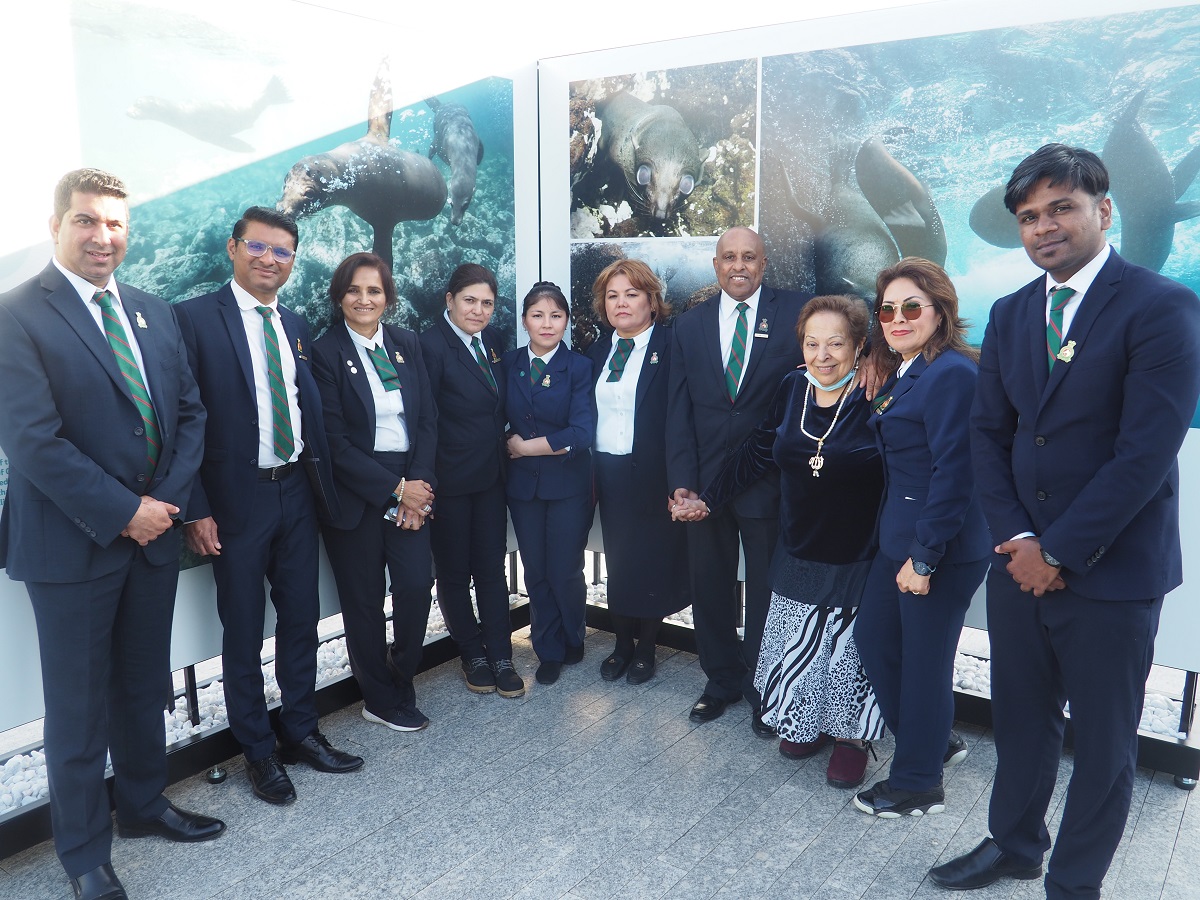 Ismaili volunteers Hussain Aga Khan The Living Sea exhibition