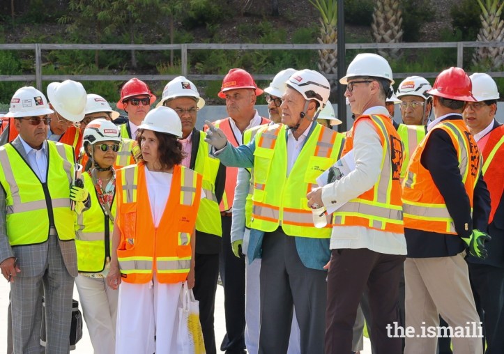 Prince Amyn Aga Khan in conversation with lead design architect Farshid Moussavi and landscape architect Thomas Woltz, Barakah News