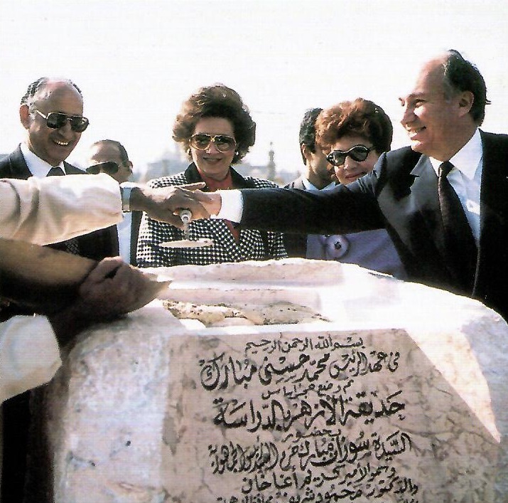 Aga Khan donates Al-Azhar Park to Caito