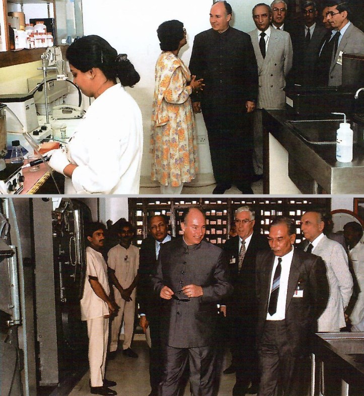 Aga Khan at AKU 1993