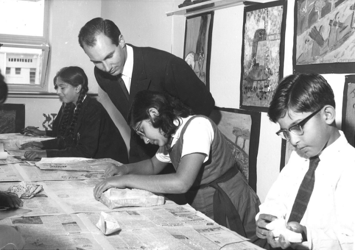 Aga Khan at school in Kenya