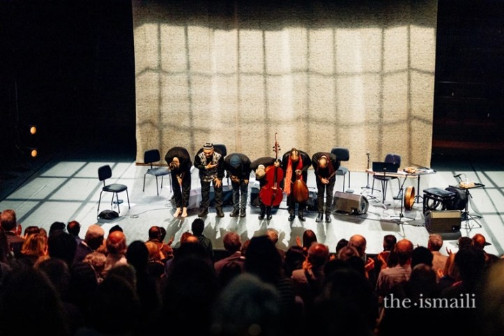 At the close of the concert, the performing musicians were greeted with a standing ovation.Photo: AKMP / Ryan Buchanan