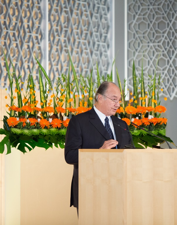 RAIC Gold medal to Aga Khan