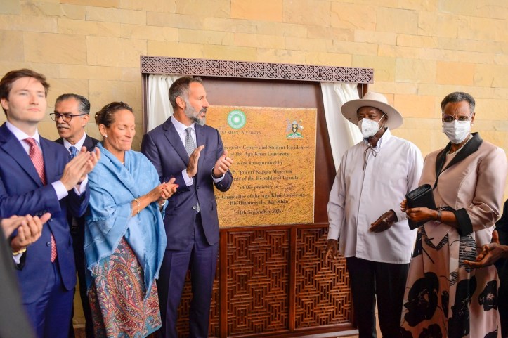 President Museveni and Aga Khan unveil plaque