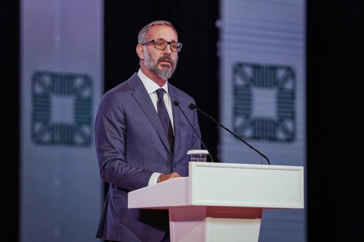 Rahim Aga Khan at the Aga Khan Award for Architecture prize giving ceremony in Bishkek