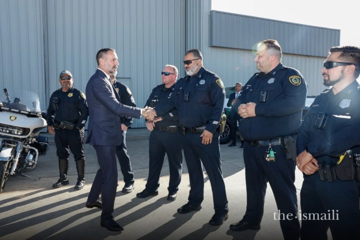 Aga Khan thanks Houston police officers