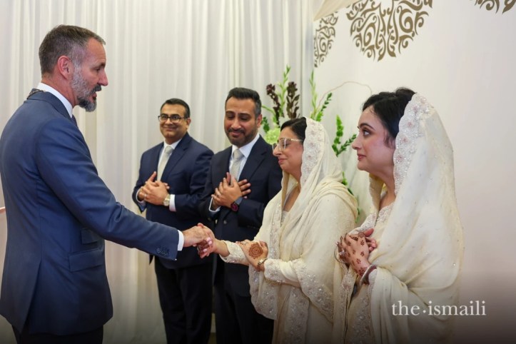 Aga Khan dives Didar in Dallas