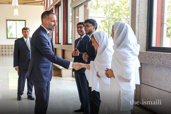 His Highness Prince Rahim Aga Khan is welcomed to to the youth gathering in Lisbon
