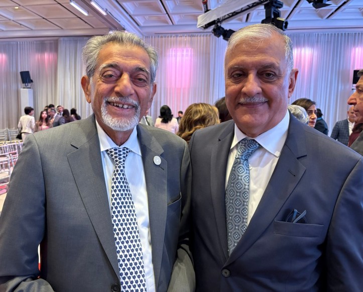 Laval Jamatkhana guests.